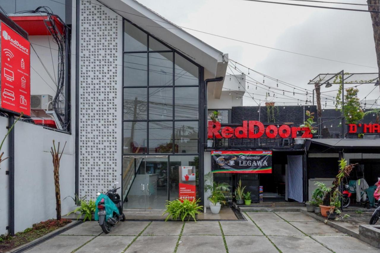 Reddoorz @ Demangan Sari Residence Pakualaman Ngoại thất bức ảnh