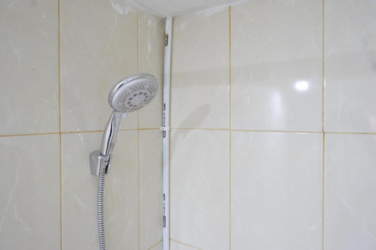 Reddoorz @ Demangan Sari Residence Pakualaman Ngoại thất bức ảnh