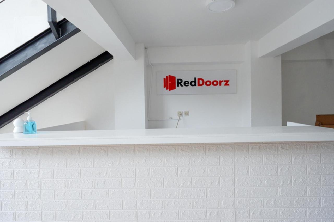 Reddoorz @ Demangan Sari Residence Pakualaman Ngoại thất bức ảnh