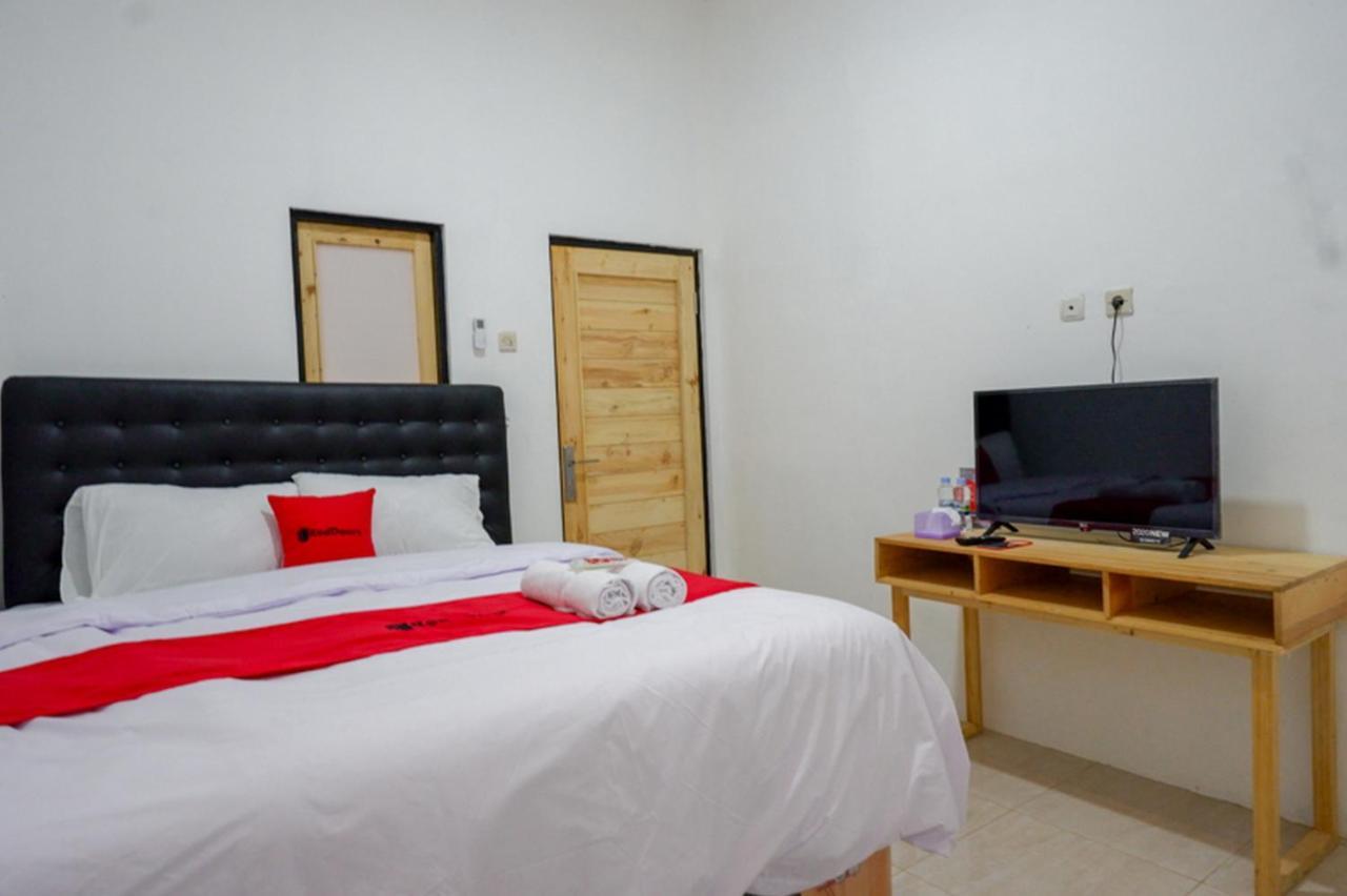 Reddoorz @ Demangan Sari Residence Pakualaman Ngoại thất bức ảnh