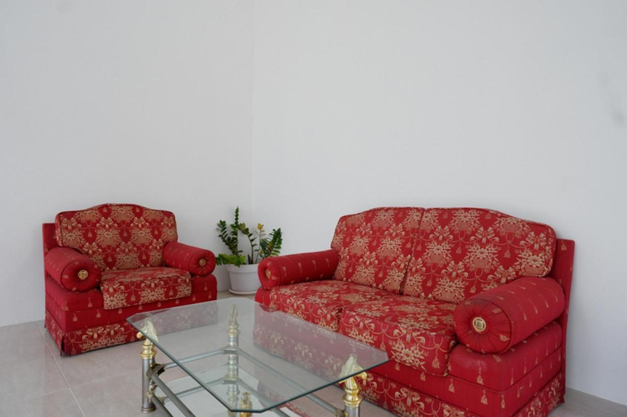 Reddoorz @ Demangan Sari Residence Pakualaman Ngoại thất bức ảnh