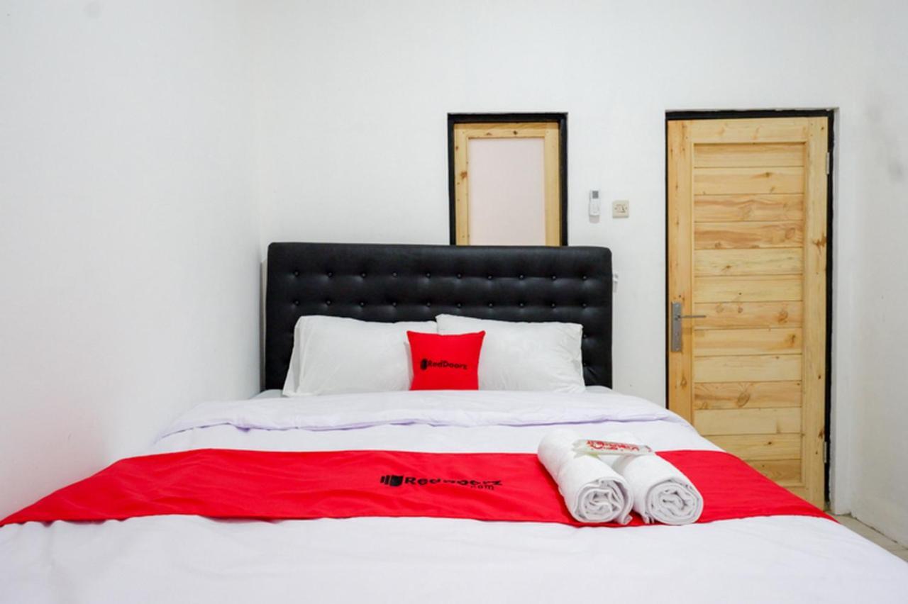 Reddoorz @ Demangan Sari Residence Pakualaman Ngoại thất bức ảnh