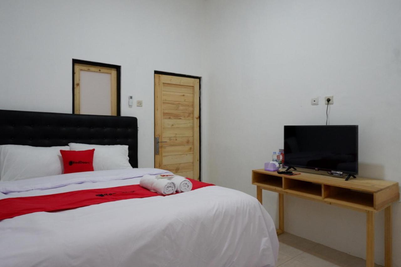 Reddoorz @ Demangan Sari Residence Pakualaman Ngoại thất bức ảnh